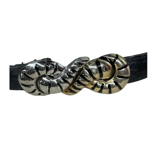 Unique Gold/Silver Shell Motif Buckle Genuine Leather Belt 33 1/2" Long - Picture 2 of 5